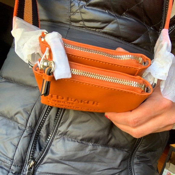 Authentic TED BAKER LONDON LOGO Leather double zip Crosby - Picture 9 of 15